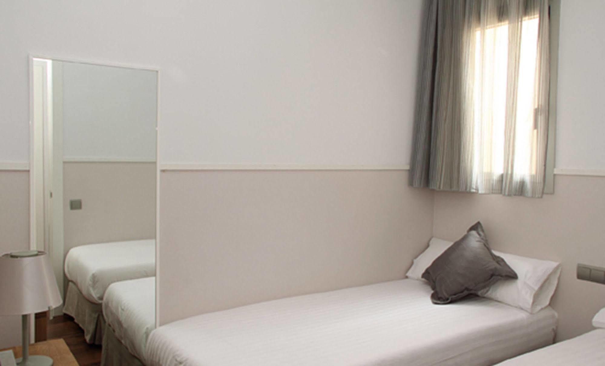 เอ็มเอช อพาร์ตเมนท์ เซ็นเตอร์ Apartment บาร์เซโลนา ห้อง รูปภาพ